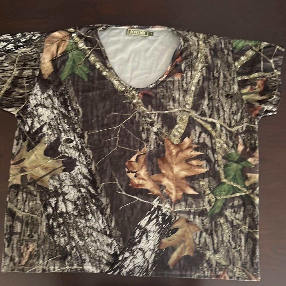 Womens size large Hatcher short sleeve